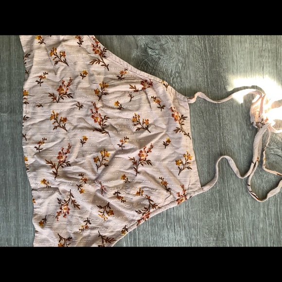 Wrap halter neck tank - Picture 2 of 3